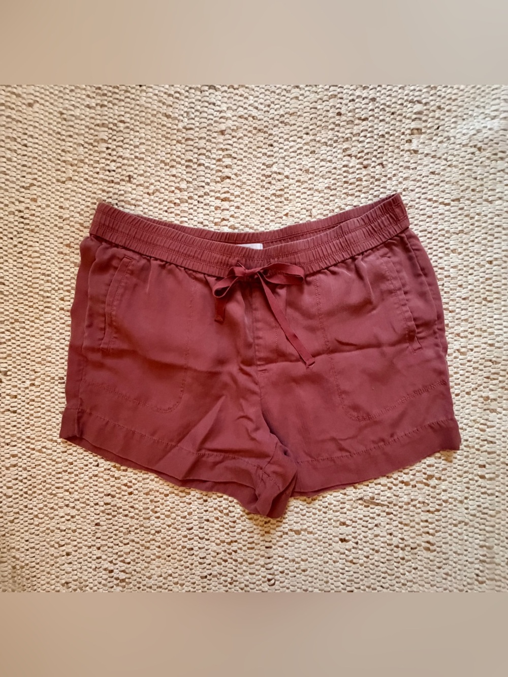 LOFT Women's Maroon Elastic Drawstring High-Waist Shorts
